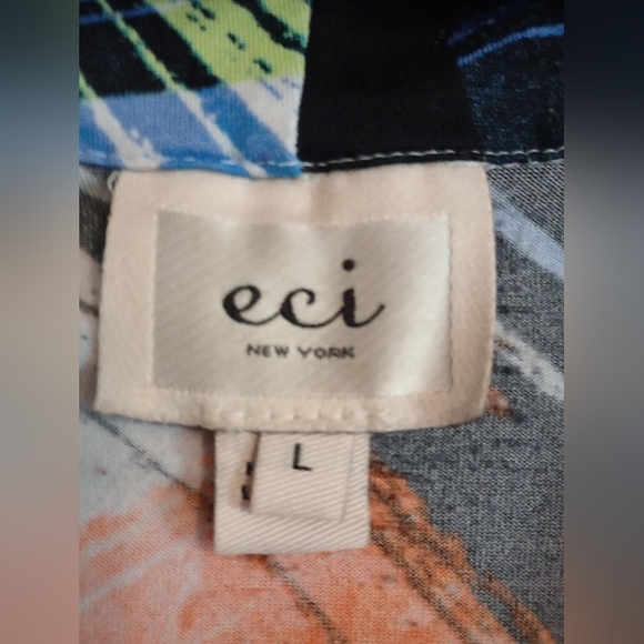 ECI Multi-colored Blouse | Size L - Picture 4 of 4